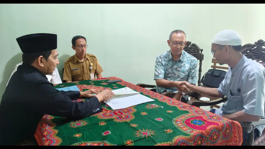 Ikrar Wakaf Mushola Nurul Huda Rengas Resmi Difasilitasi KUA Kedungwuni, Tonggak Penguatan Dakwah Muhammadiyah Rengas